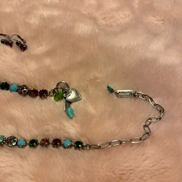 MARIANA Jewelry Set - Picture 2 of 6